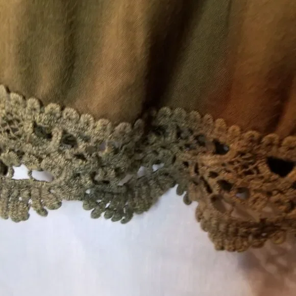 Altar'd State Top Womens Medium Green Boho Flowy Bell Sleeve Peasant Lace - Picture 6 of 10